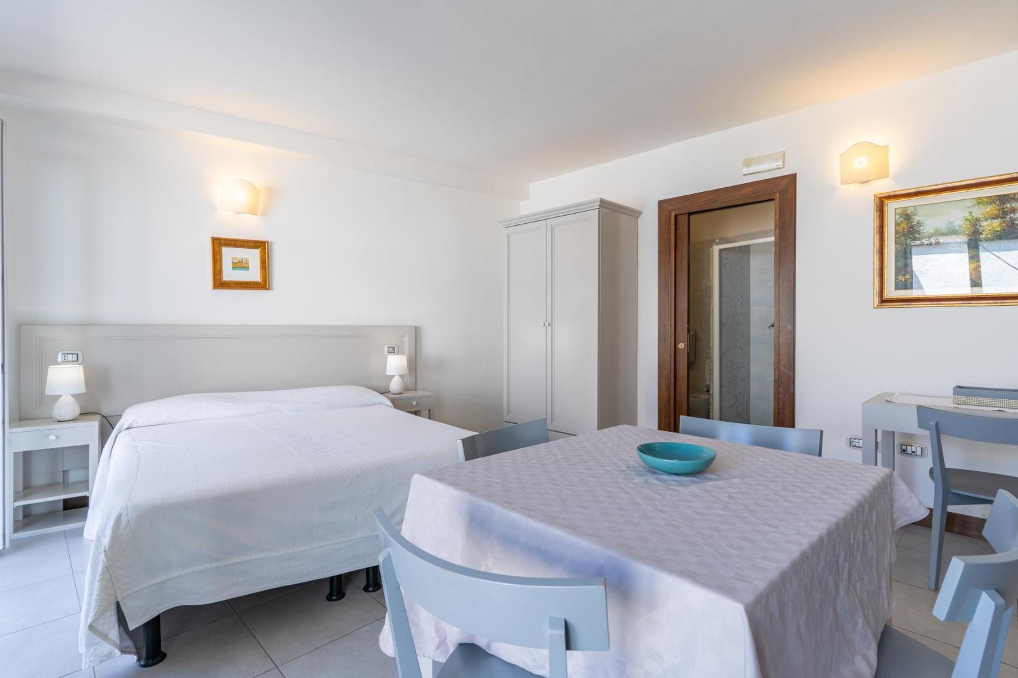 Albergo Residenziale La Corte Tortoli Bagian luar foto