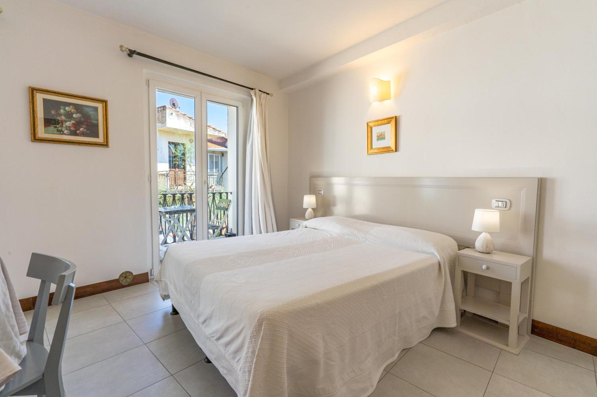 Albergo Residenziale La Corte Tortoli Bagian luar foto