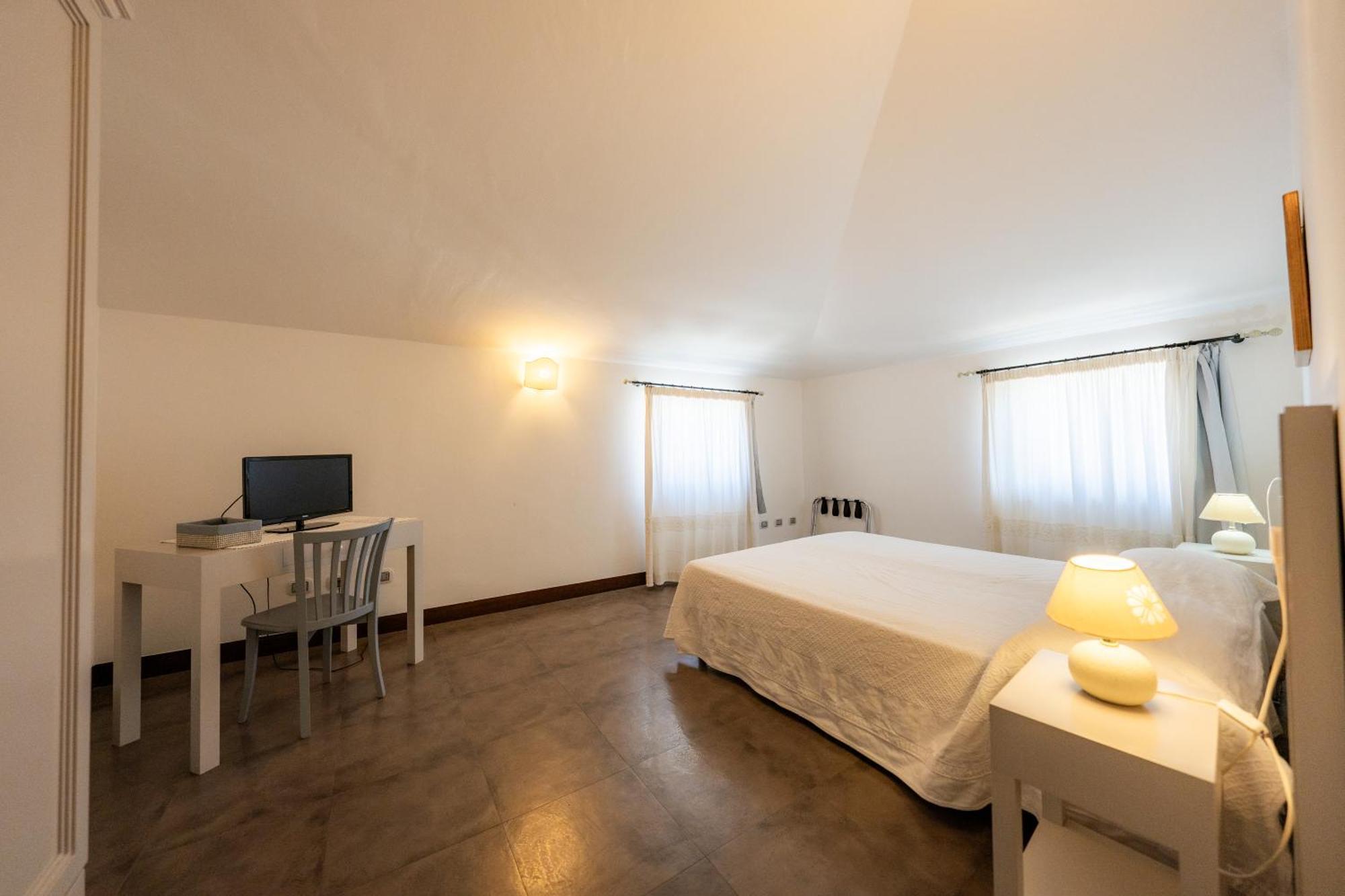 Albergo Residenziale La Corte Tortoli Bagian luar foto